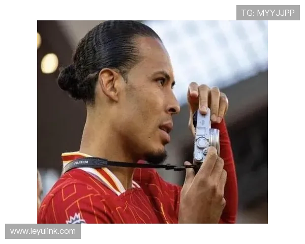 吕迪格与范戴克：力量型和控制型中卫的风格差异解析