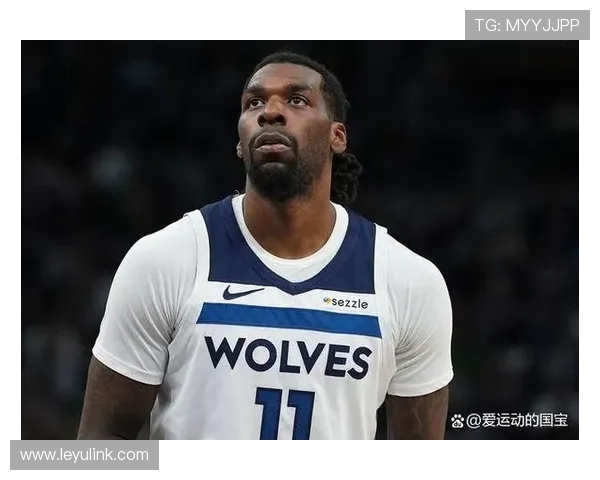 兰德尔高位单打效率回升 比上赛季进攻更具牵制力