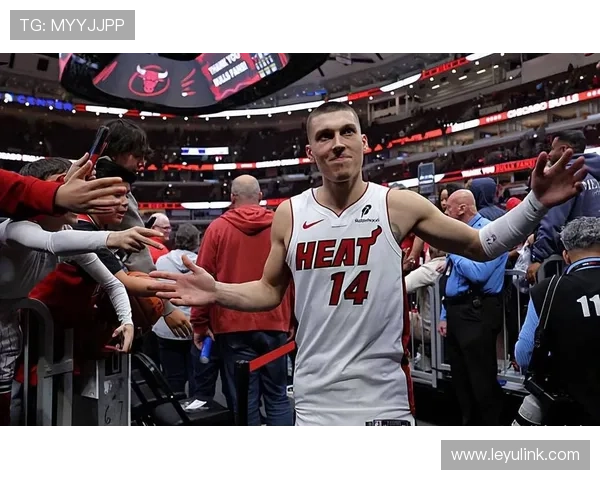 泰勒·希罗挡拆提高得分效率 拉开与队友关键时刻表现差距