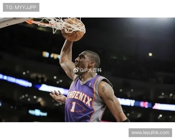 斯塔德迈尔内线强攻改变防守布局，拉开空间助球队提速